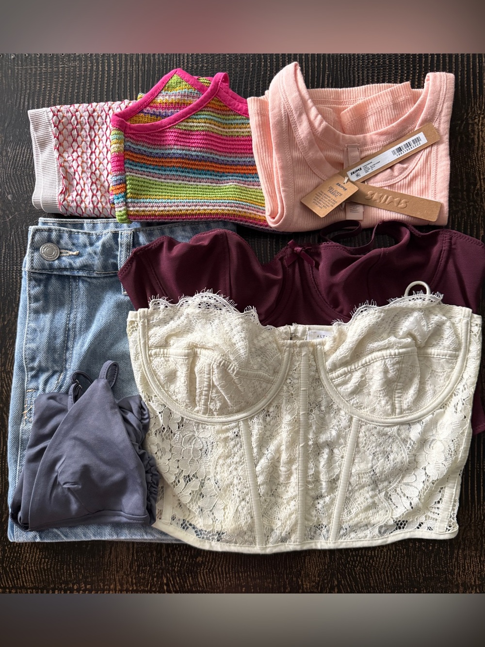 Statement denim skirt and five assortment of tops. Jr.’s Sizes XS/Small EUC